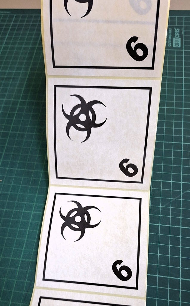 CLASE 6.2 MATERIAS INFECCIONAS 100x100mm - BOBINA